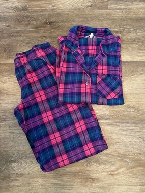 Victoria's Secret Pink & Blue Plaid Pajama Set